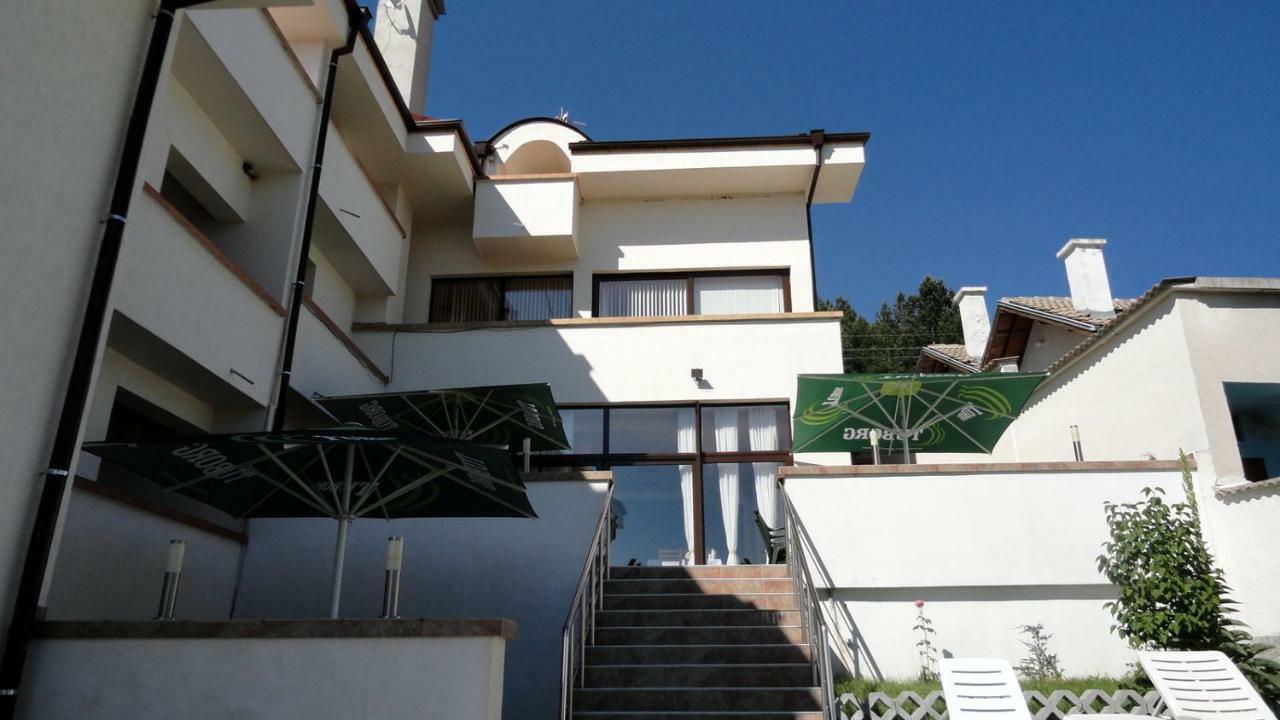 Hotel Aleksievata Kashta Gurgulyat Exterior foto